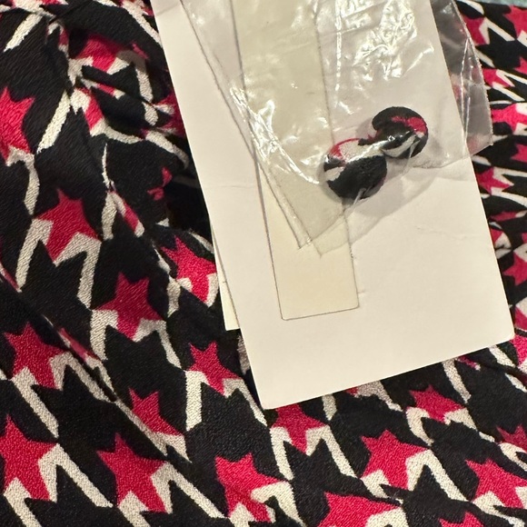 EQUIPMENT MAGNOLIA AMARANTH MULTI RED BLACK WHITE LONG SLEEVE DRESS 6 - Picture 10 of 14